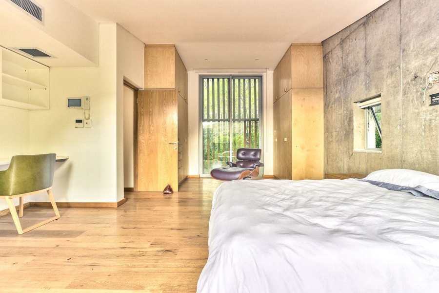 To Let 5 Bedroom Property for Rent in Higgovale Western Cape